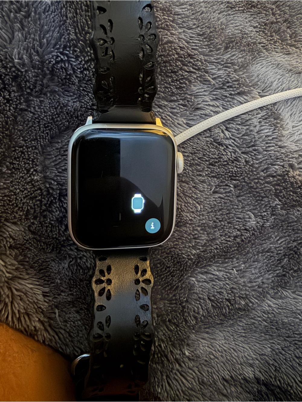 Apple Silver Smartwatch 44MM series 6
